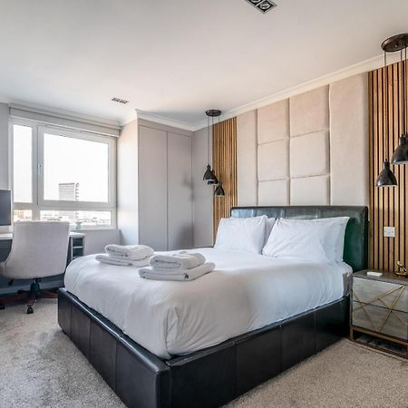 Canary Wharf Retreat With Free Secure Parking Londres Exterior foto