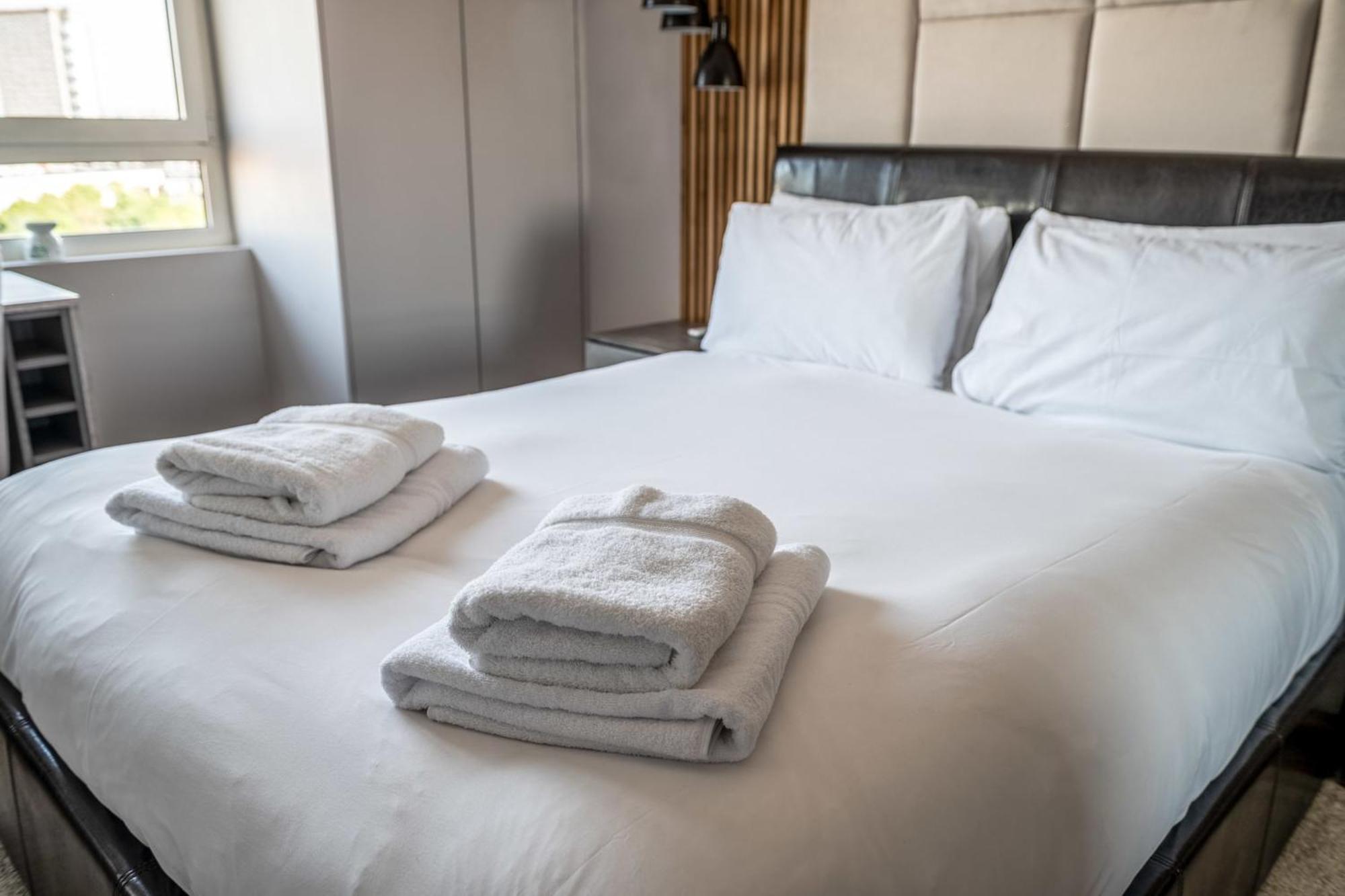 Canary Wharf Retreat With Free Secure Parking Londres Exterior foto