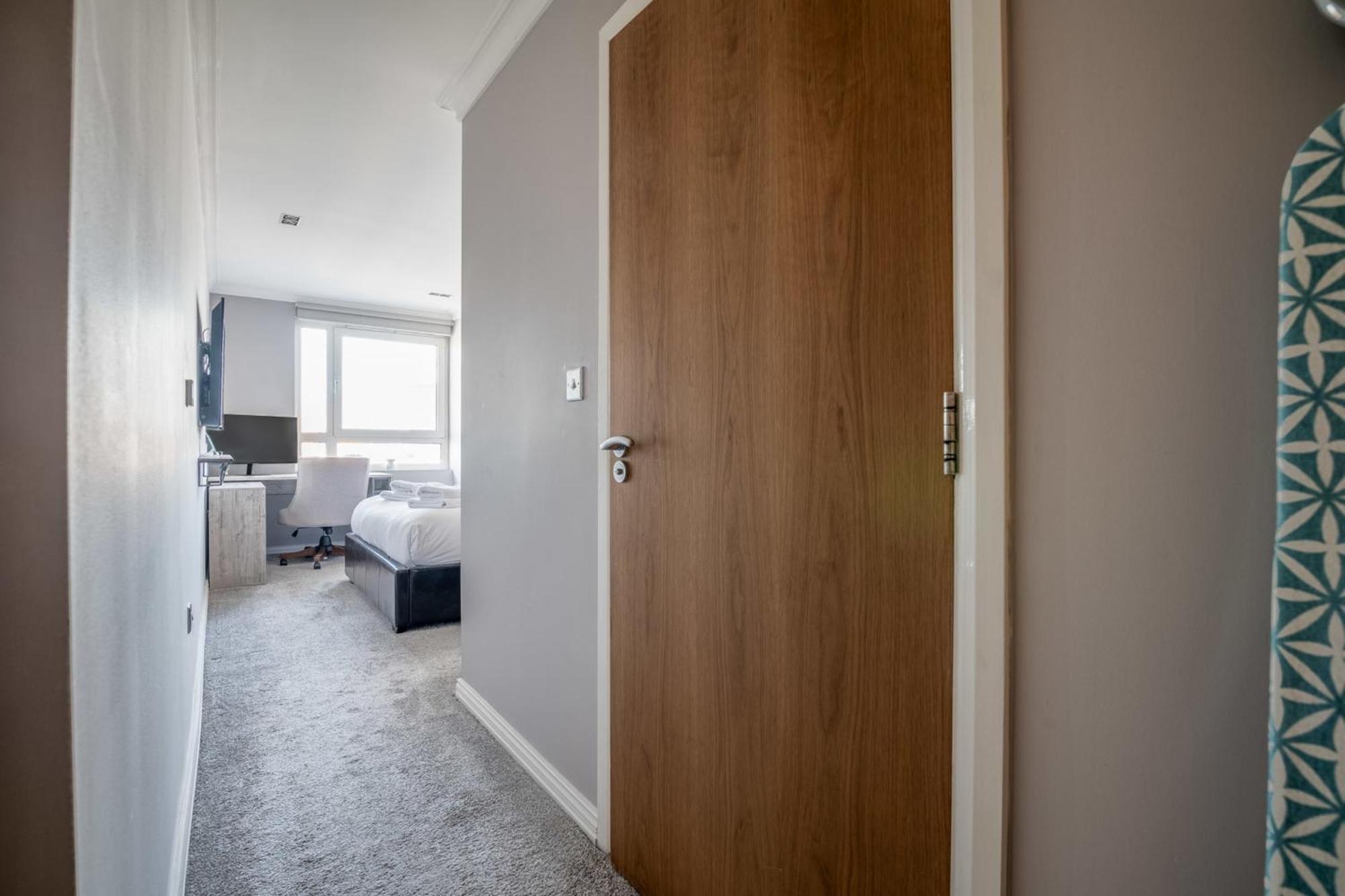 Canary Wharf Retreat With Free Secure Parking Londres Exterior foto